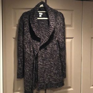 Maternity cardigan